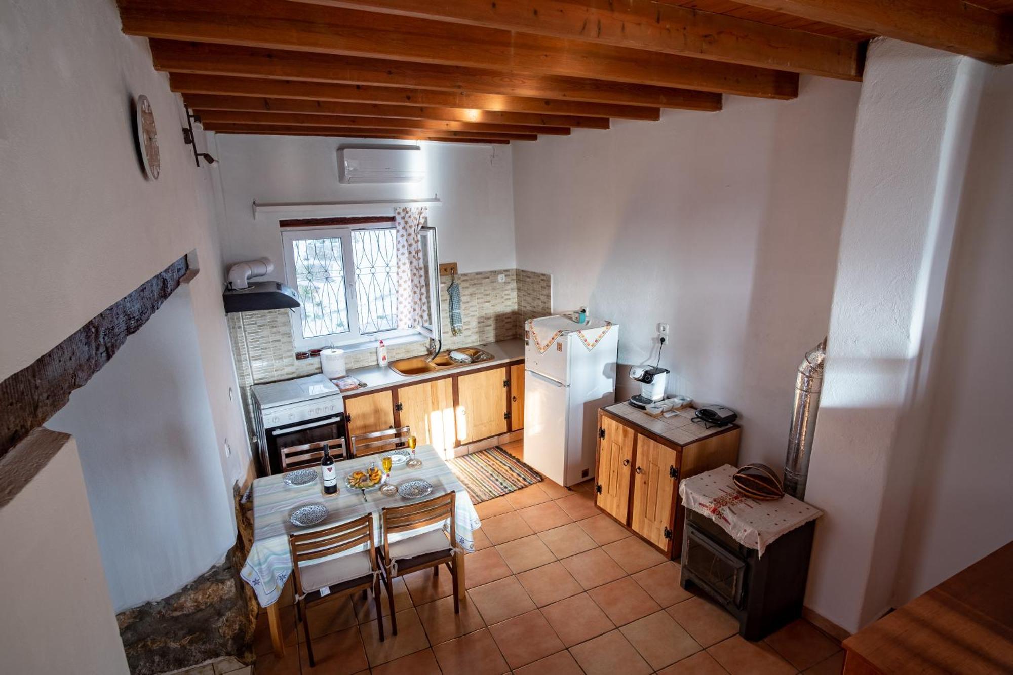 Billy'S Stonehouse Villa Samos Town Bagian luar foto
