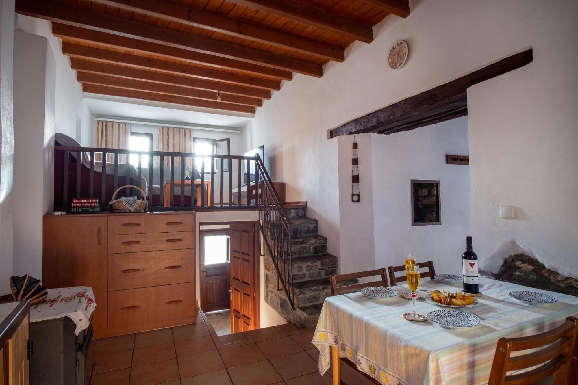 Billy'S Stonehouse Villa Samos Town Bagian luar foto